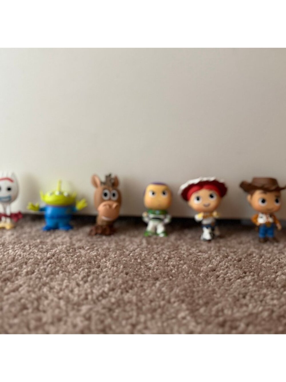 6 mystery Toy Story figures